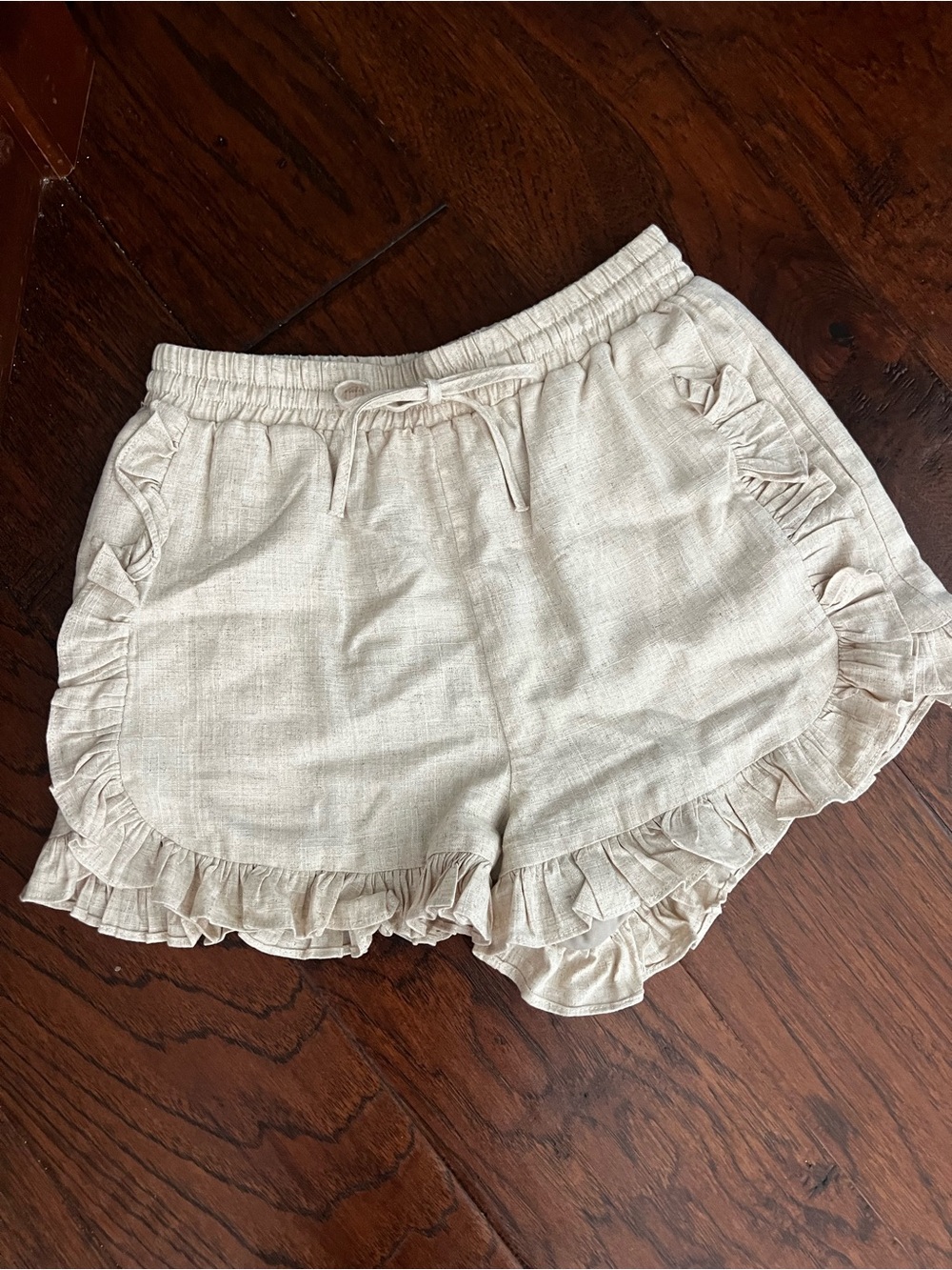 Very J Beige Linen Blend Ruffle Trim Pull-On Shorts | Size Small